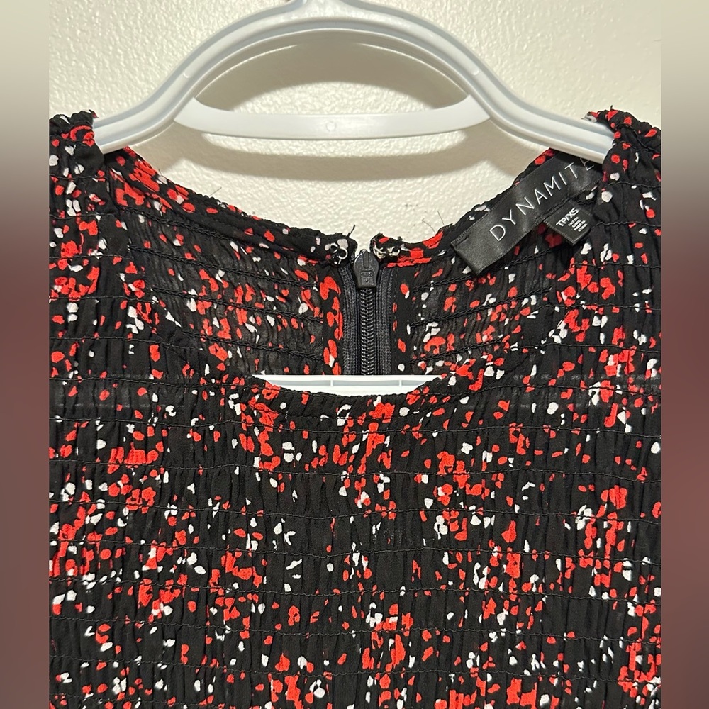 Dynamite Ruched Dress - Picture 2 of 4